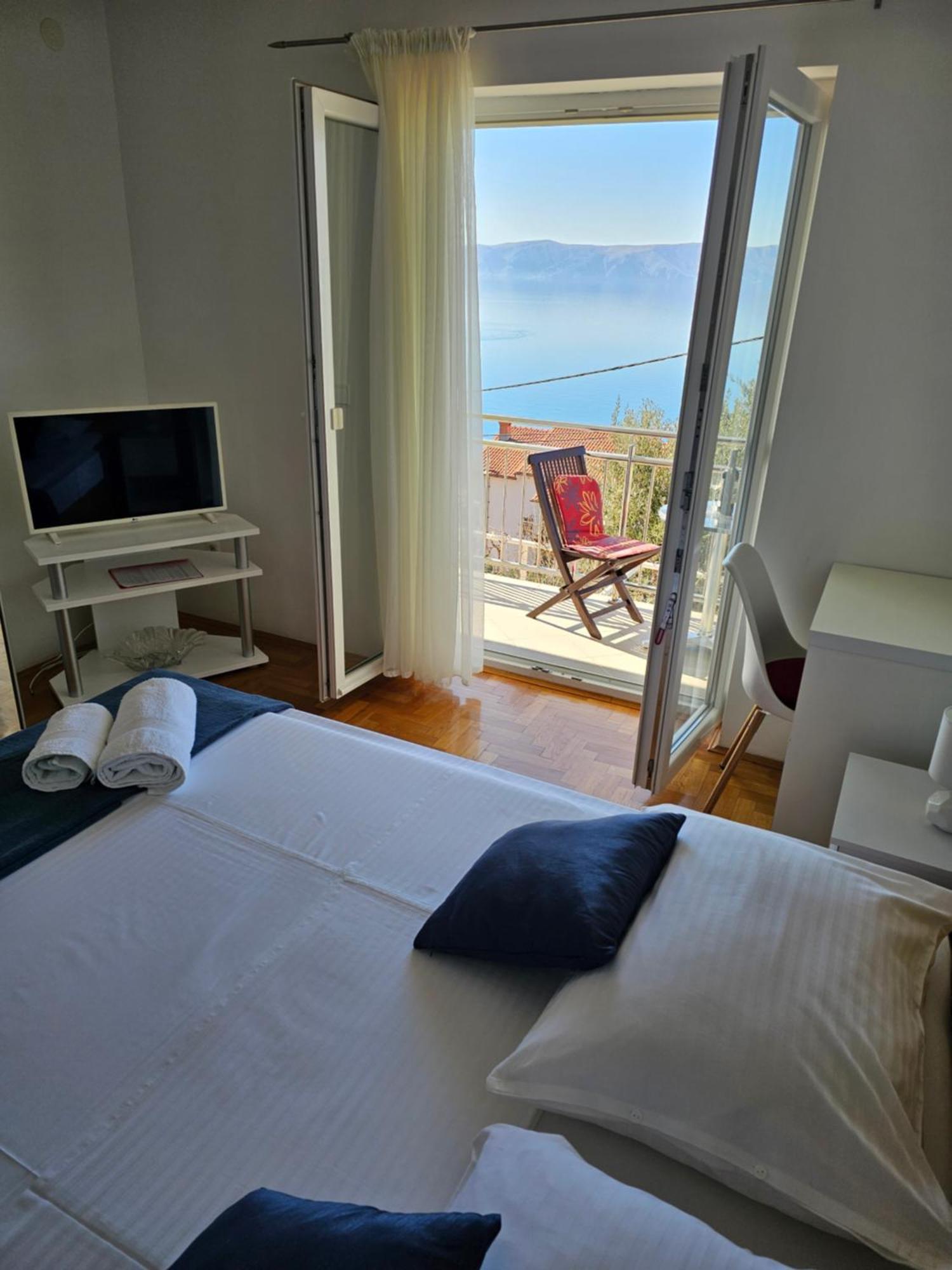 Apartments Lidija Sveti Juraj Bagian luar foto
